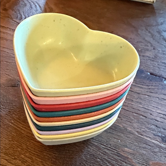Other - Colorful Mini Heart-Shaped Bowls 💜 Set of 10